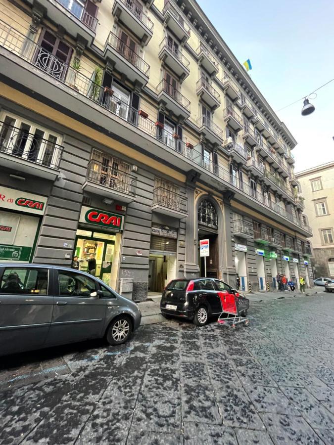 Apartamento La Casa Sulla Nuvola Duomo Centro Storico Di Napoli Exterior foto