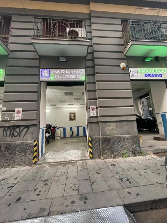 Apartamento La Casa Sulla Nuvola Duomo Centro Storico Di Napoli Exterior foto