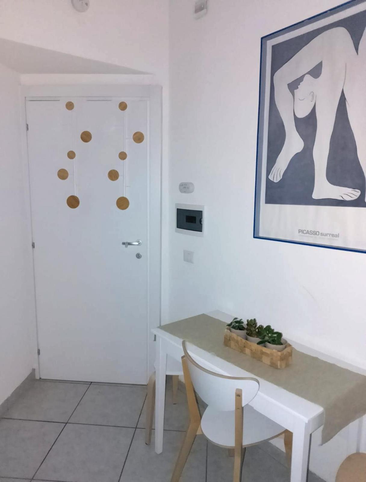 Apartamento La Casa Sulla Nuvola Duomo Centro Storico Di Napoli Exterior foto